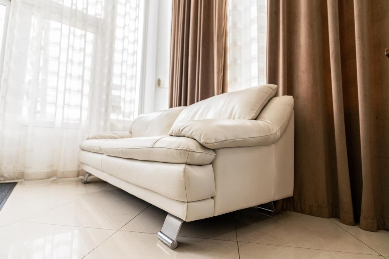Camere De Inchiriat Elisei Timişoara Exterior foto